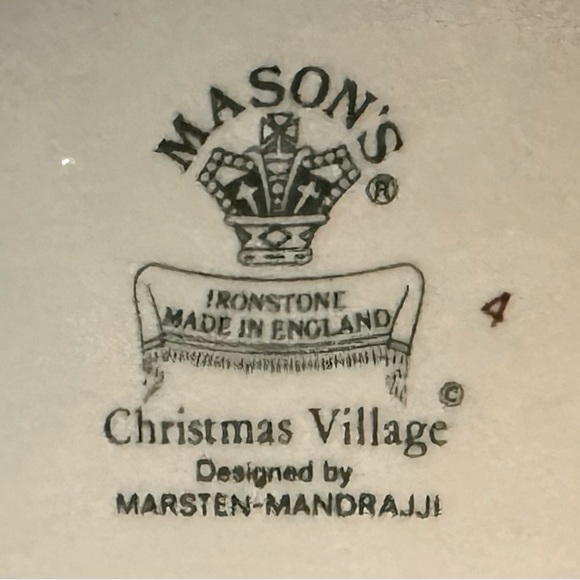*Rare Find* Mason’s “Christmas Village” Ironware Soup Tureen & Ladle 1983-2013 - Picture 4 of 14